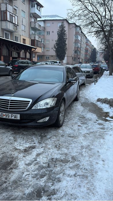 Mercedes w221 s class 4matic