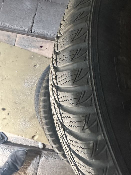 Зимни гуми kumho WinterCraft wp51 225/60 R17