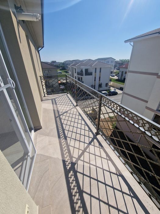 Propietar vand Apartament Decomandat cu 2 camere 52 mp