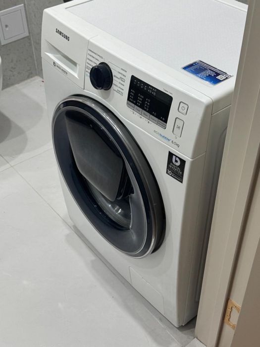 Продам стиральную машину