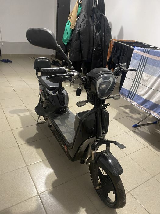 Электро скутер ск8