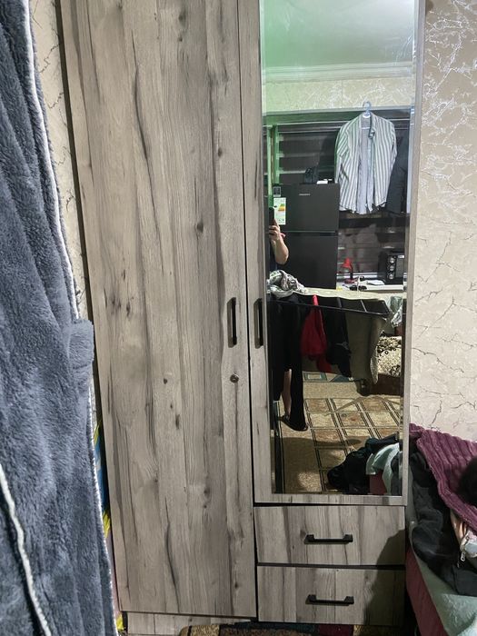 Продается Холодильник в идельном состоянии, Стиральная Машинка, Шкаф