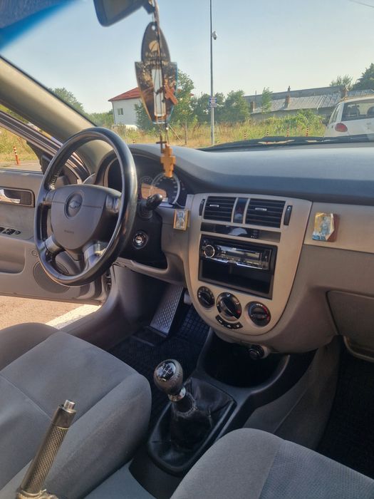 Vând Chevrolet Lacetti prim proprietar