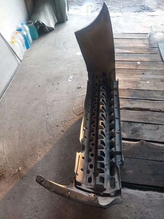 Продам бампер от приоры задний.