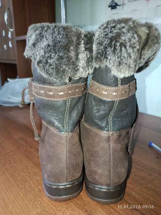 Женские новые фирменные  сапоги .США