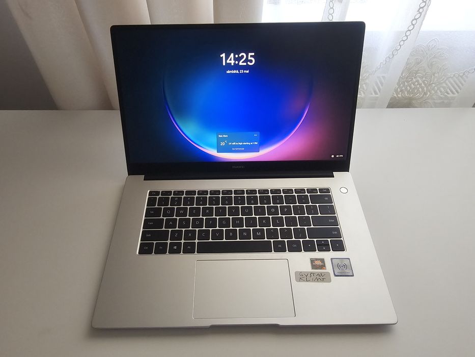 Laptop Huawei MateBook D15 SSD256 8GR Procesor AMD RYZEN 5
