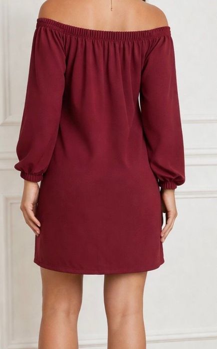 Vând rochie  eleganta cu mâneci bufante