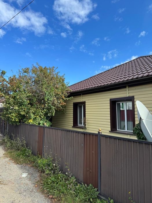 Уютный сдом в районе Военкомата