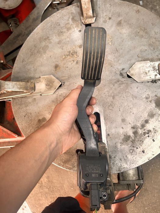 Педал на газта Sitrien C4