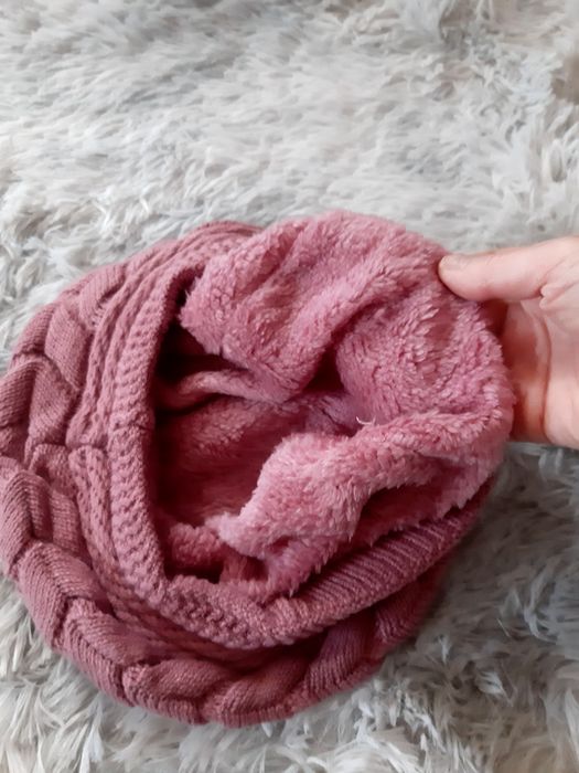 Новые шапки разные, берет