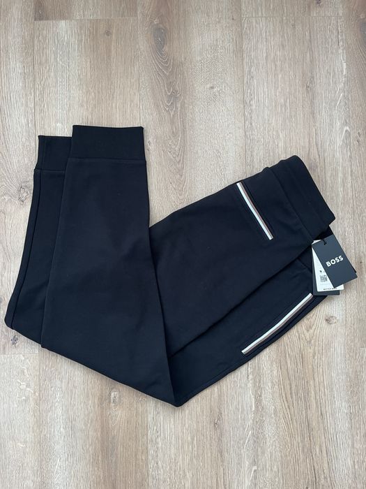 Ново оригинално долнище на Boss