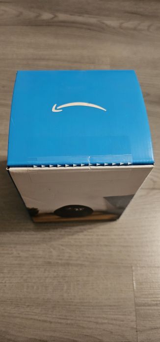 Boxa inteligenta Amazon Echo Spot , Display 2.83", Wi-Fi, Bluetooth, Negru