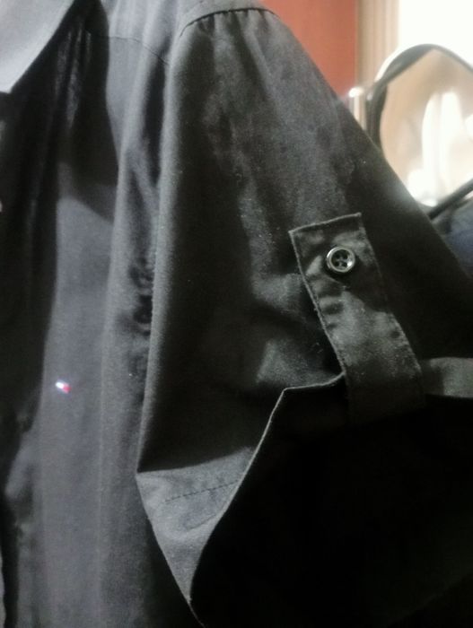 Продам 2 рубашки Tommy Hilfiger. Оригинал
