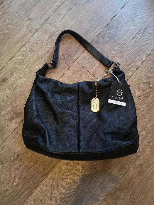 Черна дамска чанта