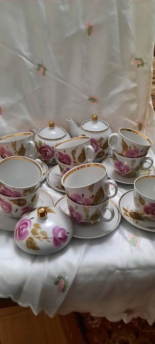 Сервиз чайный...