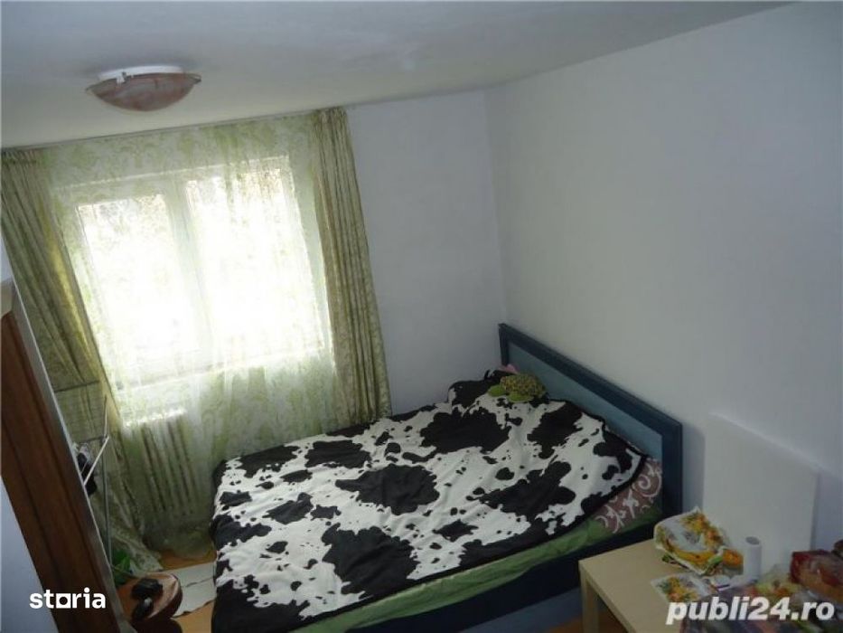 Alba Iulia, Decebal, metrou Muncii 15 min, 17 mp, pentru o studenta