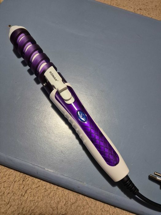 Ondulator de păr ceramic spiralat Sonar, nou