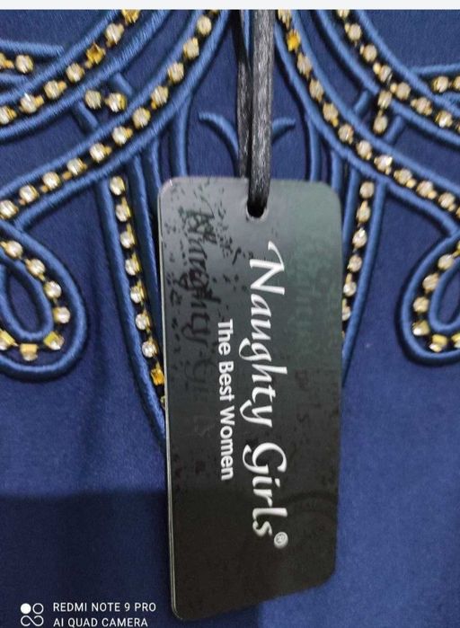 Продаёться вечернее плптье