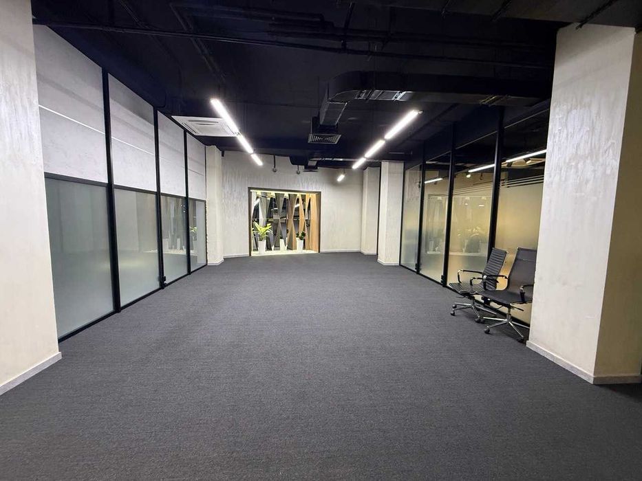 Сдам помещение в БЦ в топовом локации на ц1 Эко парк Ф33