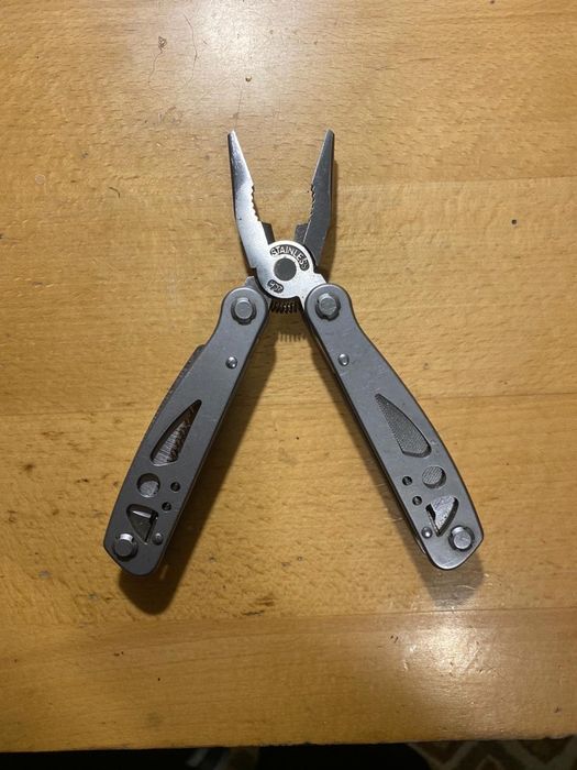 Briceag multifunctional inox