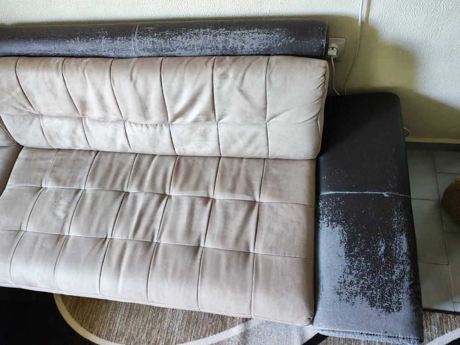 Разтегателен диван с ракла