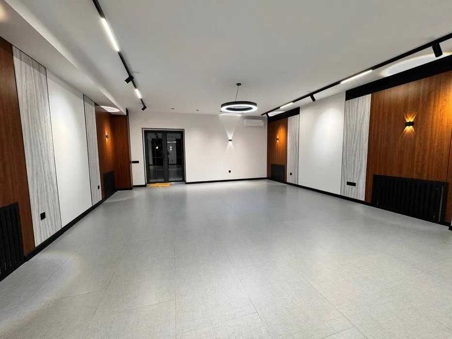 Продаётся коммерческое здание на первой линии | Нукусская | 910 м²