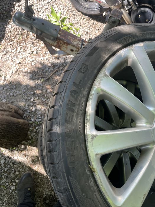 Гуми GENERAL 255/40/19 XL