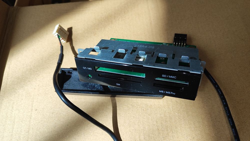 Продам картридер