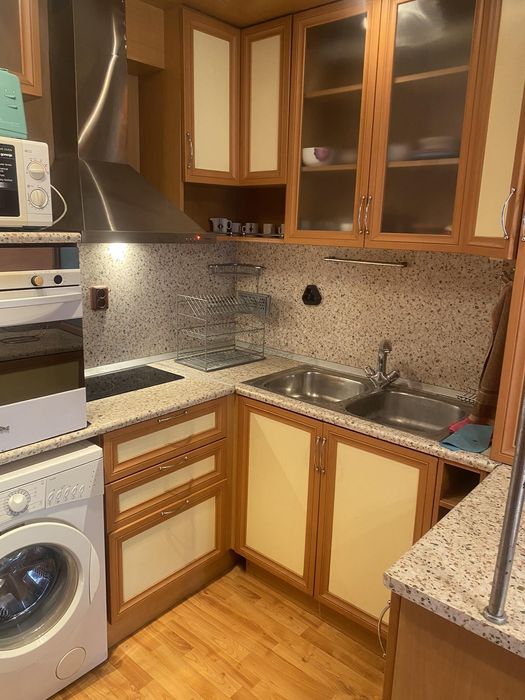 Дава се под наем Двустаен апартамент в Варна, Център - 56 кв.м за 500 € - Снимка #4