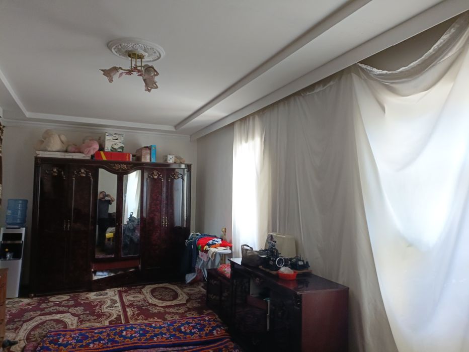 Srochno nazarbek ..uchaska sotiladi 4 yarim sotix