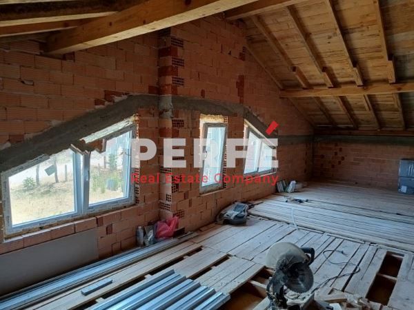 Продава се Къща в с. Дюлево, Област Бургас - 190 кв.м за 485 €/кв.м - Снимка #3