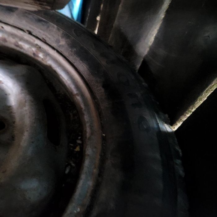 Cauciucuri 215/75/16C