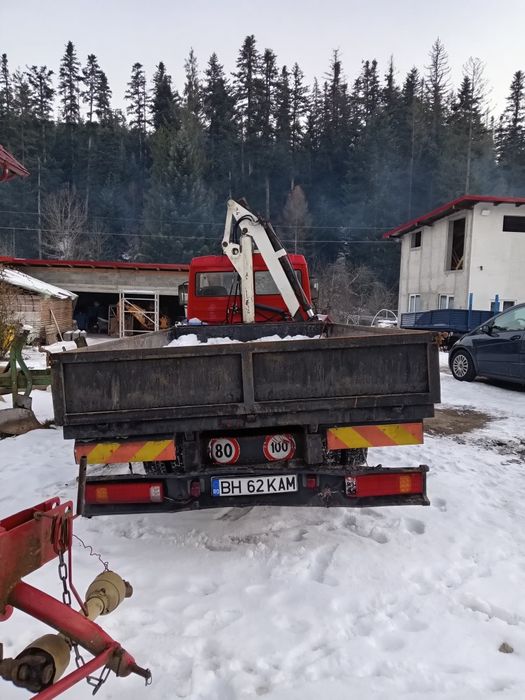 Vând Iveco fiat cu macara basculabil