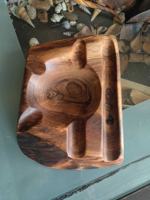 Арт Пепелник за пури