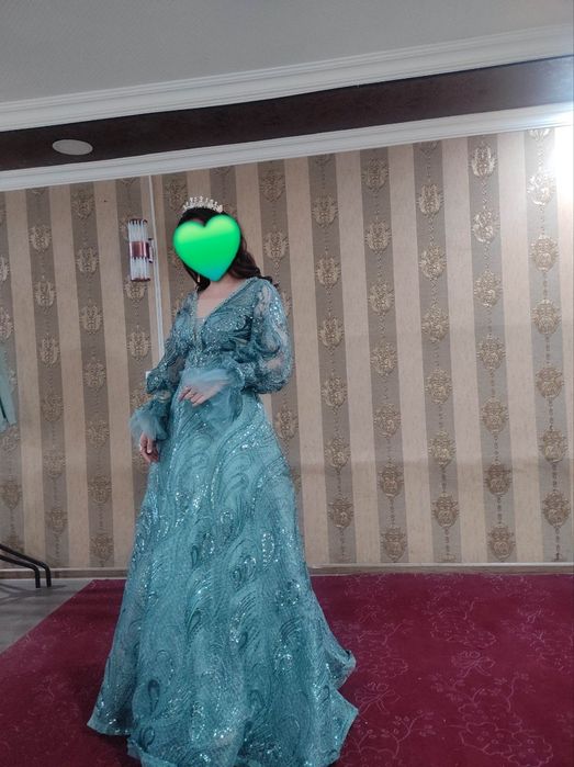 Turetski vechirni ko'ylak