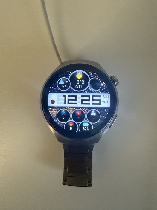 Vând ceas Huawei watch 4 pro