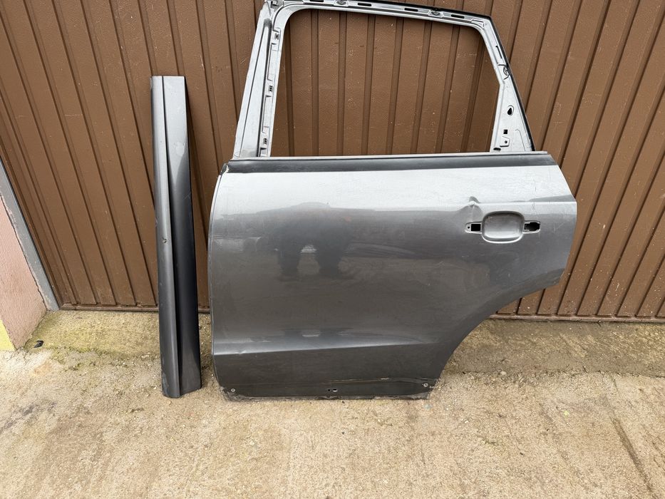 Usa stanga spate Audi Q5