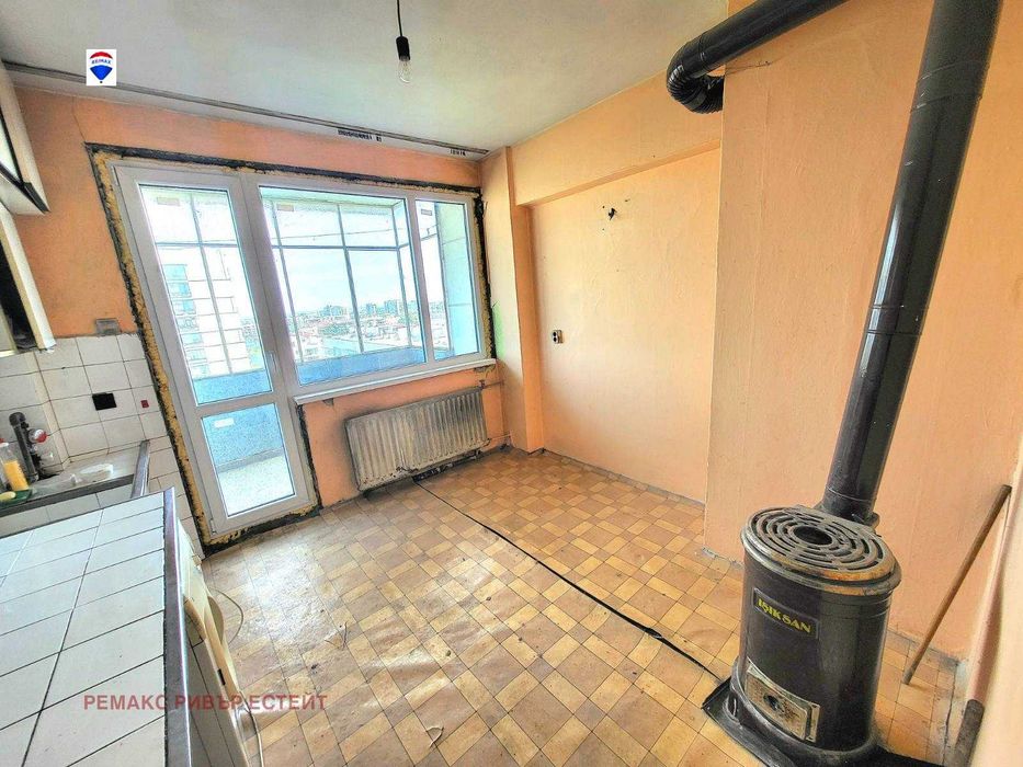 Продава се Тристаен апартамент в Русе, Широк център - 87 кв.м за 1034 €/кв.м - Снимка #8