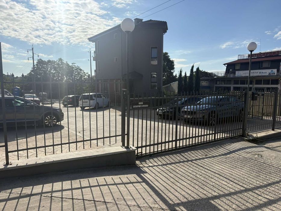 Наем 2ст. Бриз+паркомясто 520 €