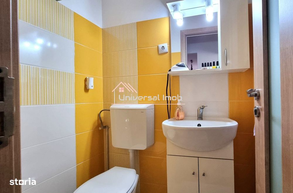 Apartament cu 4 camere si parcare cu C.F.