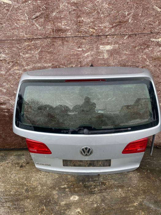 Haion Echipat Complect Vw Touran T3 an 2012/2016 Pret 1000 lei