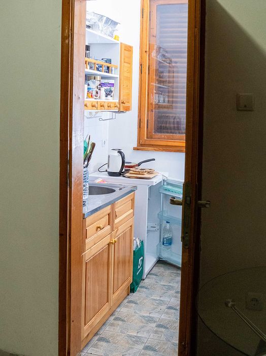 Продава се бутикова къща във вилната зона на с.Големо Бучино, Перник