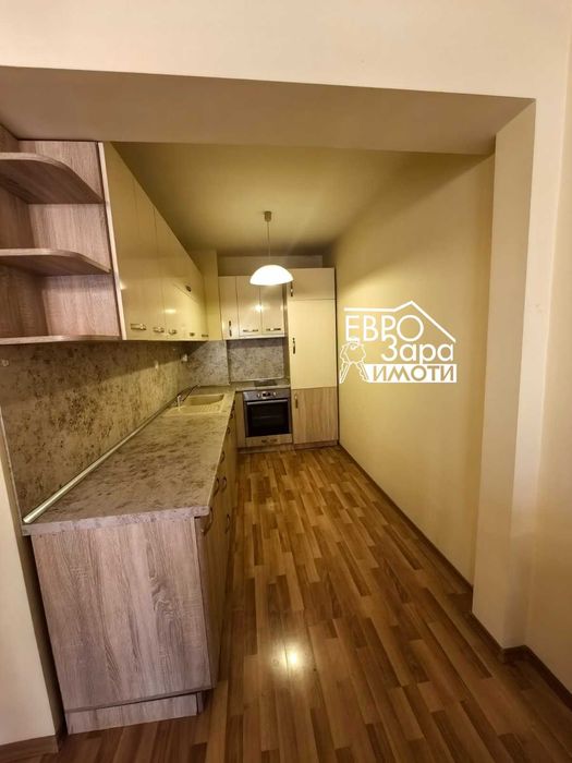 Продава се Двустаен апартамент в Стара Загора, Център - 93 кв.м за 1990 €/кв.м - Снимка #3