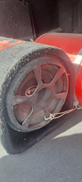 Саббуфер сатылады 22мың