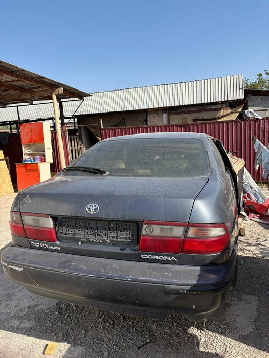 Toyota Corona 1994 года