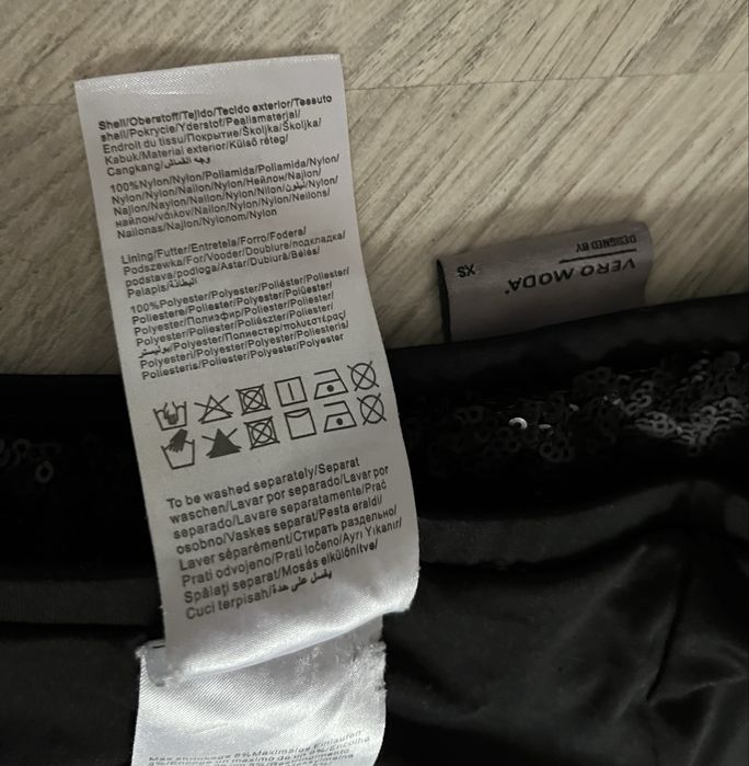 Pantaloni tip colant Vero Moda cu paiete de dama marimea xs