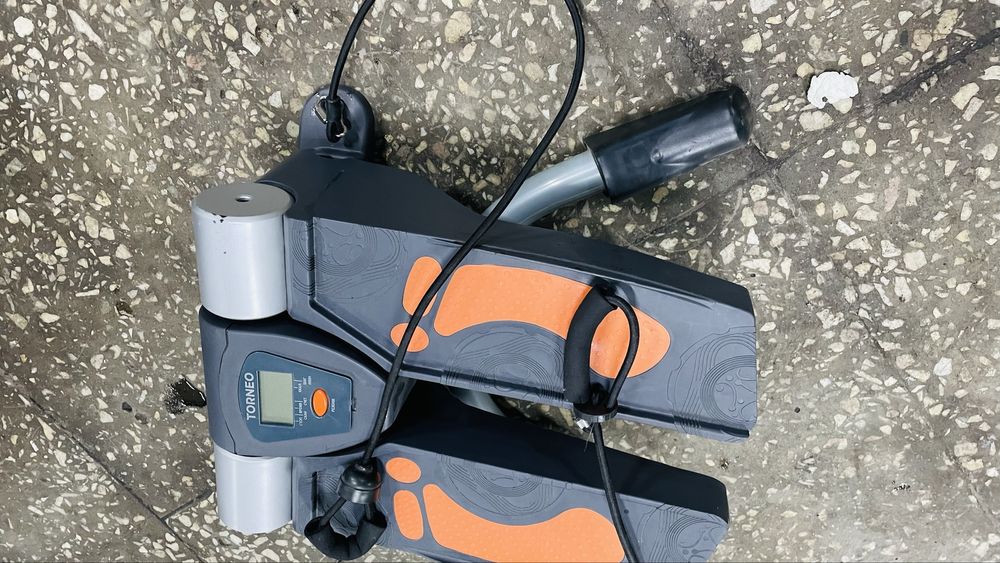 Степпер TORNEO в хорошем состоянии