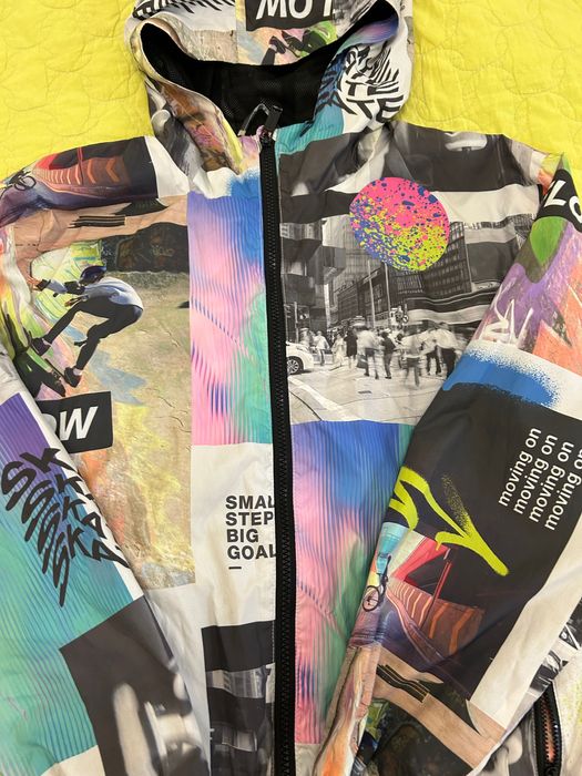 Супер готино яке Reserved