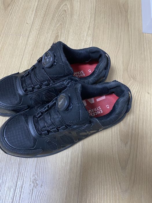 Bocanci de munca strauss