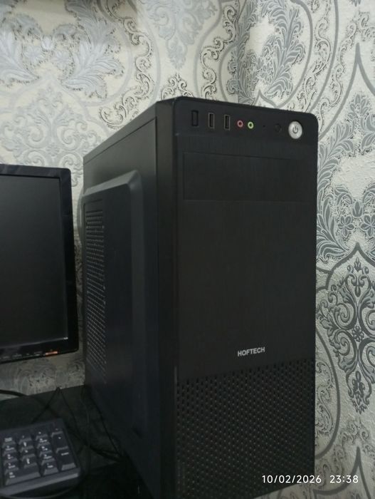 Kamputir va manitori